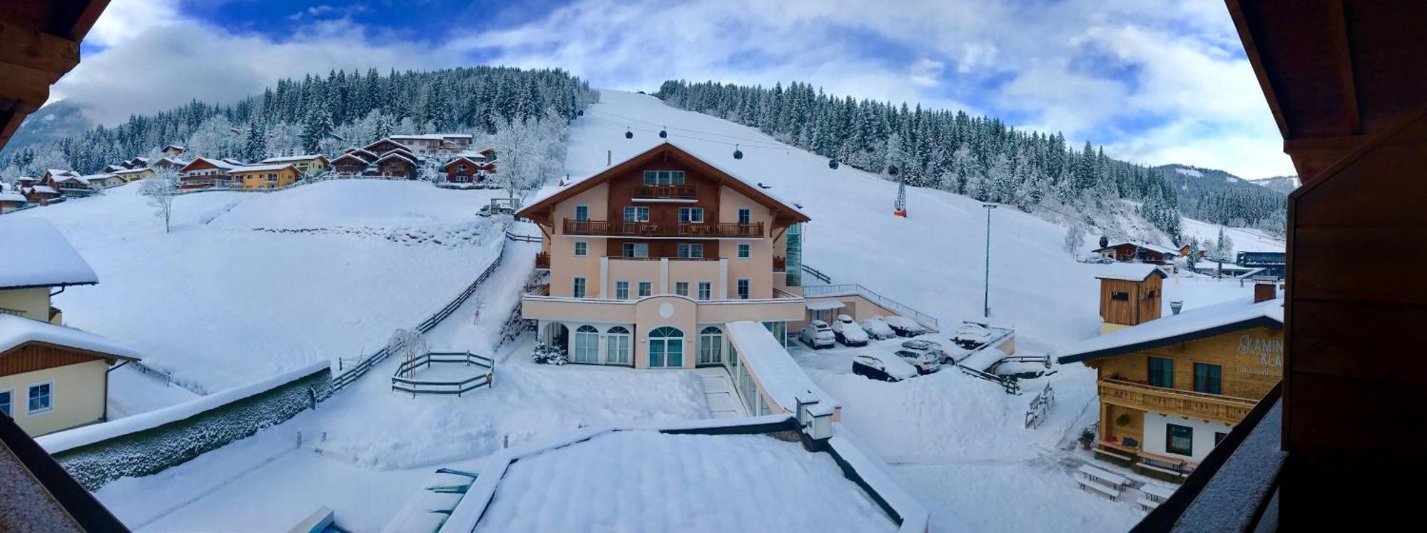 Hotel Vierjahreszeiten 弗拉绍 外观 照片
