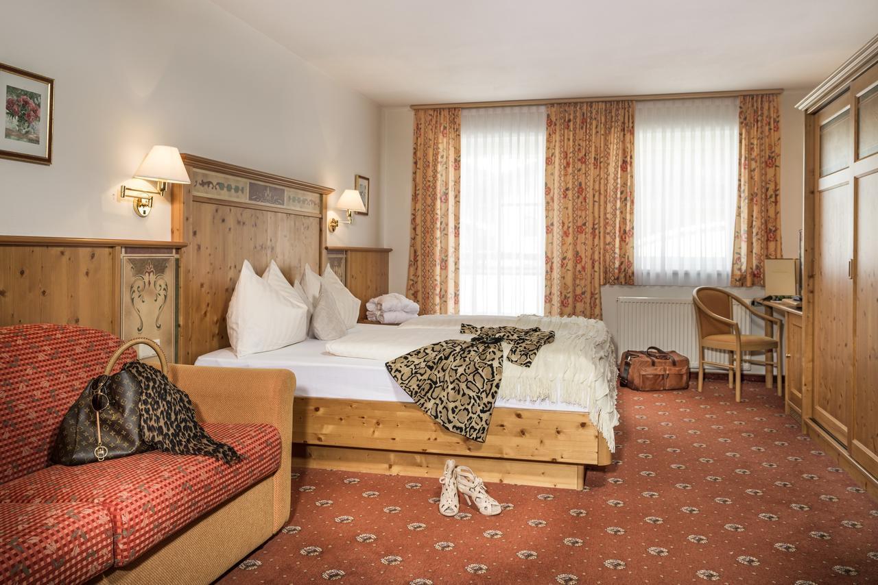 Hotel Vierjahreszeiten 弗拉绍 外观 照片