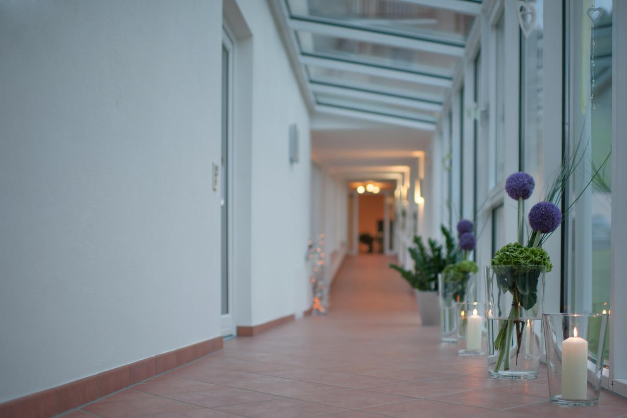 Hotel Vierjahreszeiten 弗拉绍 外观 照片