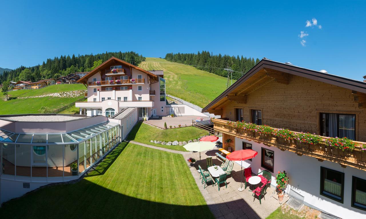 Hotel Vierjahreszeiten 弗拉绍 外观 照片